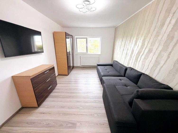 Apartament cu 2 camere decomandat în Siderurgiștilor