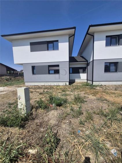DUPLEX DESPARTIT - SUPRAFETE MARI - ZONA EXCELENTA - 10