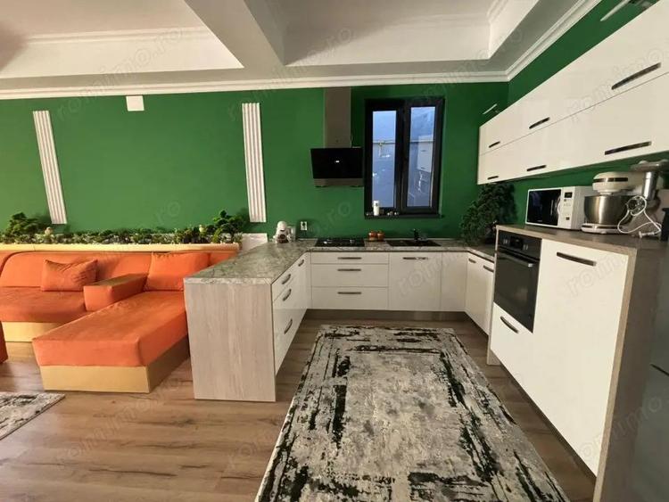 Casă cu Teren 300 Mp în Mihai Bravu