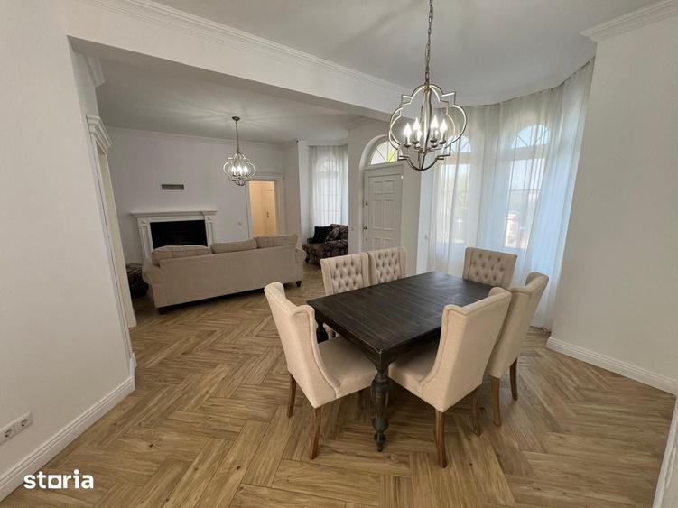 Casă cu 6 camere cu Teren 1500 Mp în Central
