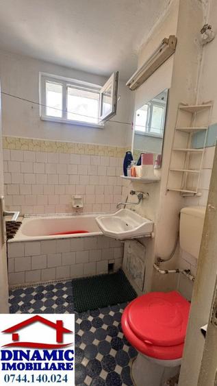 Apartament cu 2 camere decomandat în Precista