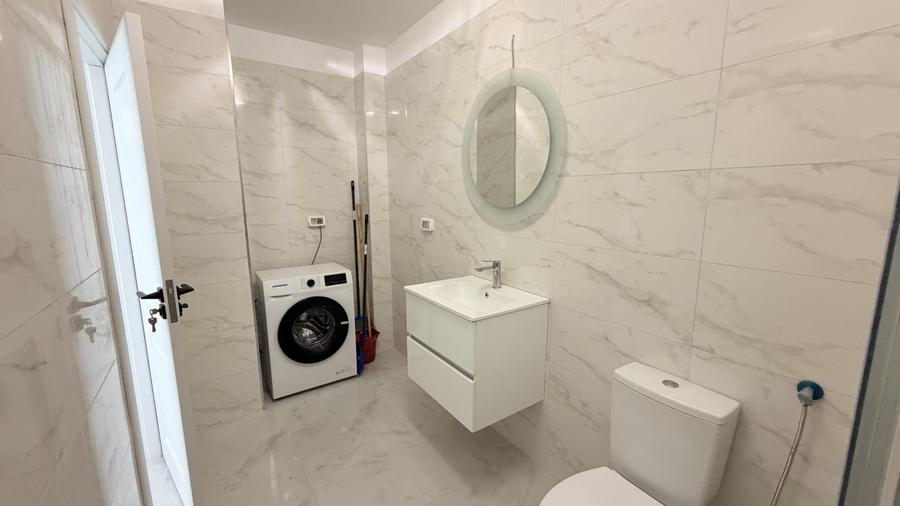 Apartament cu 2 camere semidecomandat, mobilat în Florești