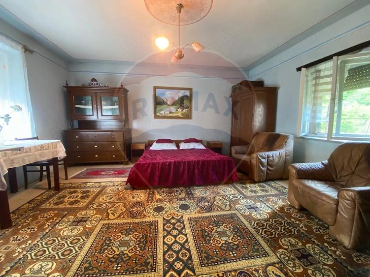Casă cu 4 camere cu Teren 2174 Mp în Motiș