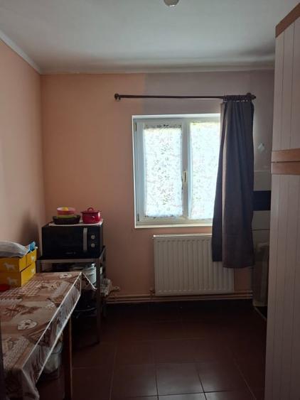 Apartament cu 3 camere decomandat în Mehala