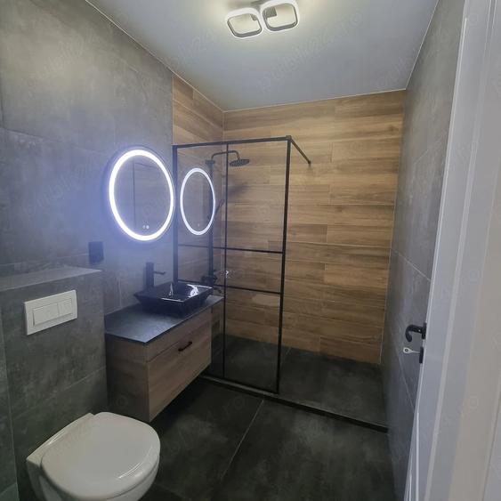 Apartament cu 2 camere decomandat în Florești