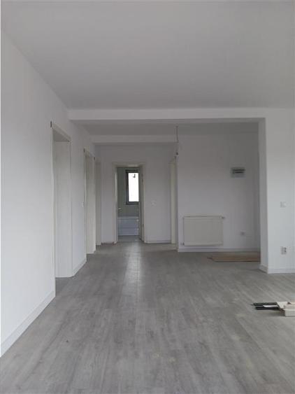 Casă individuală cu 4 camere cu Teren 450 Mp în Bârnova