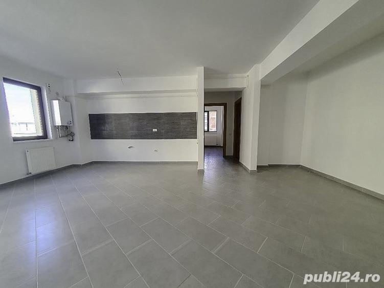 Apartament cu 3 camere decomandat în Găvana
