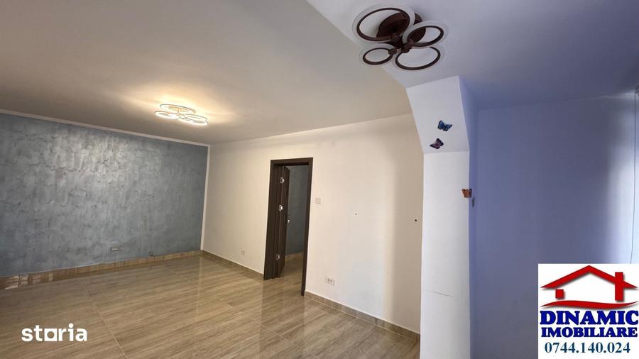 Spațiu comercial, de 25 mp, în Central
