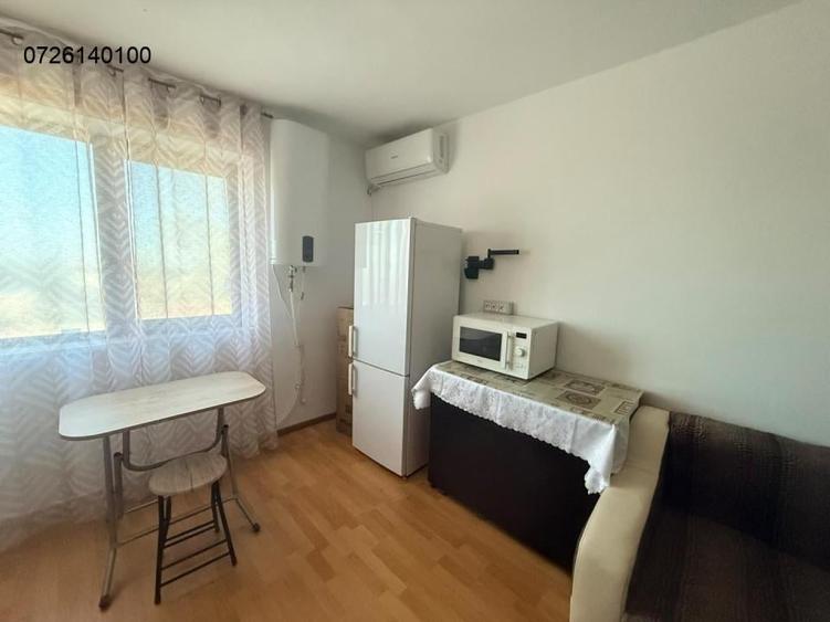 Garsonieră, mobilată în Far