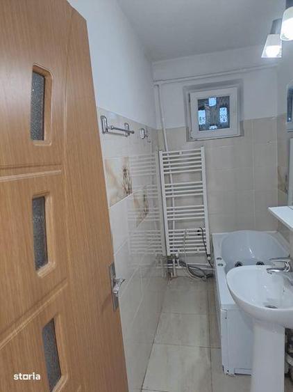 Apartament cu 3 camere în Ostroveni