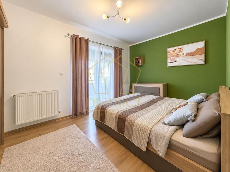 Apartament cu 3 camere semidecomandat, mobilat în Calea Urseni