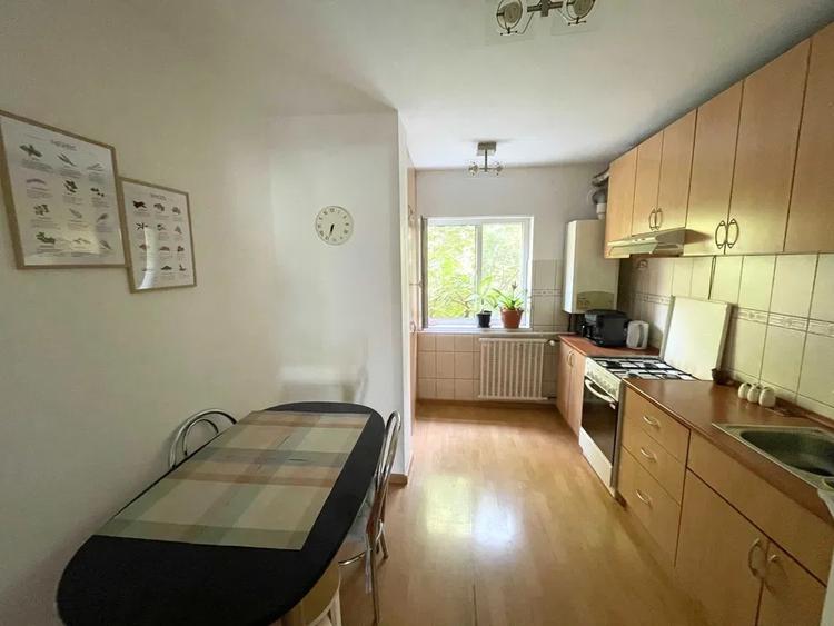 Apartament cu 4 camere decomandat, mobilat în Gheorgheni