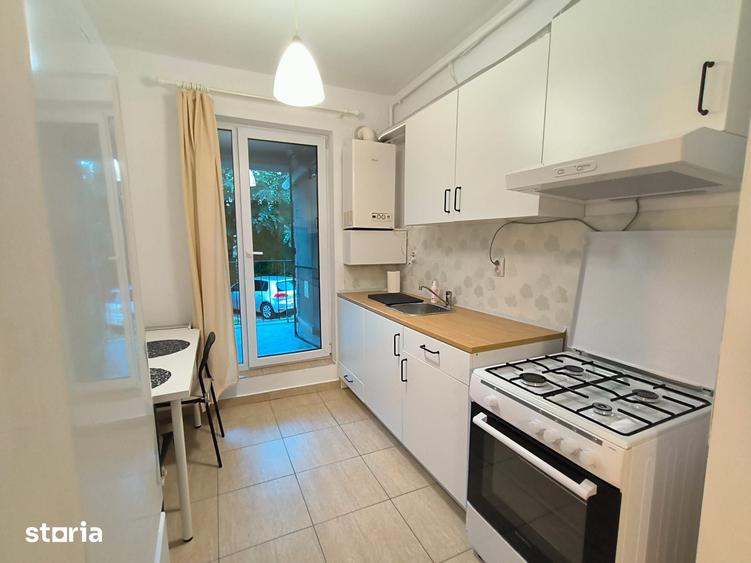 Apartament cu 2 camere semidecomandat în Mărăști