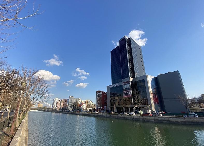 Spațiu comercial, de 12,325 mp, în Grozăvești