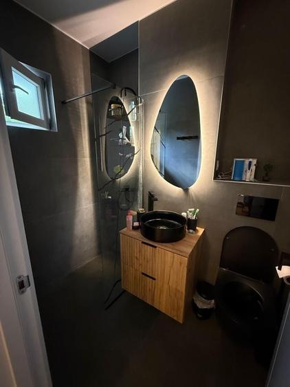 Apartament cu 4 camere decomandat în Dosu Bricii