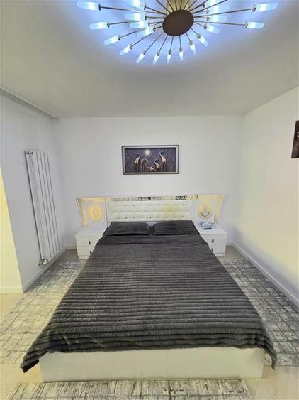 Apartament cu 3 camere semidecomandat, mobilat în Inel I