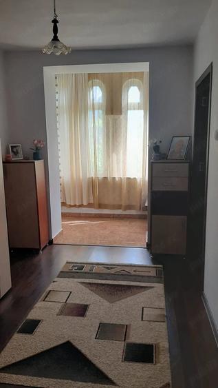 Casă cu Teren 500 Mp în Teslui