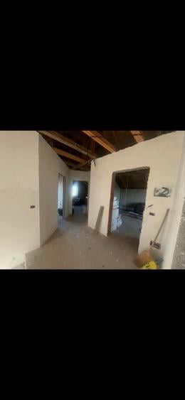Casă cu 4 camere în Orțișoara