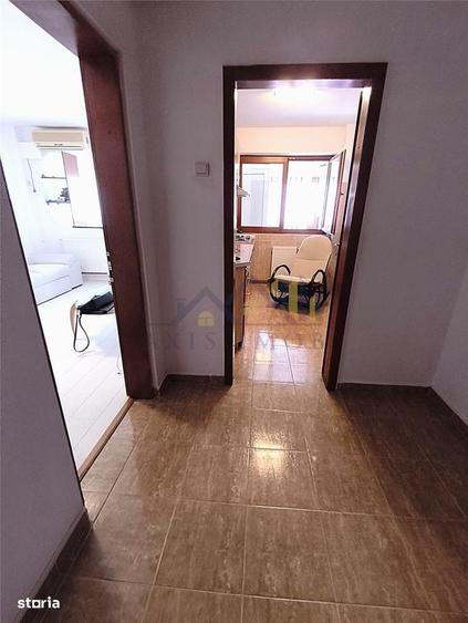 Apartament cu 2 camere semidecomandat în Unirii Sud