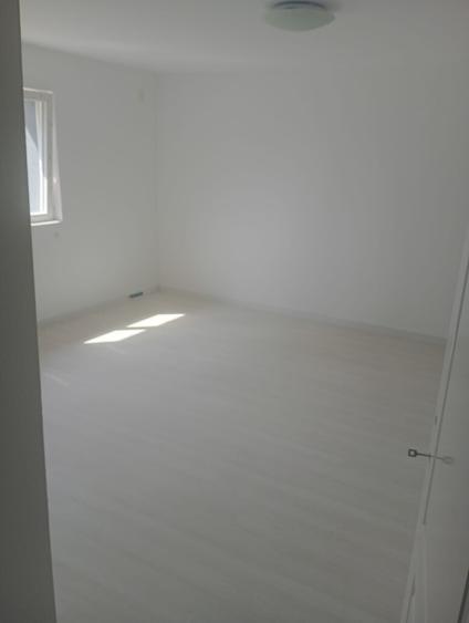 Casă individuală cu 3 camere cu Canalizare în Bălăceanca