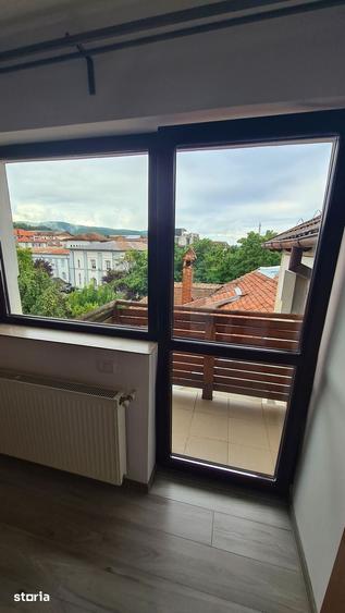 Apartament cu 2 camere decomandat în Ultracentral