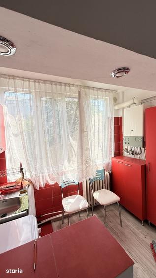 Apartament cu 3 camere în Vasile Alecsandri