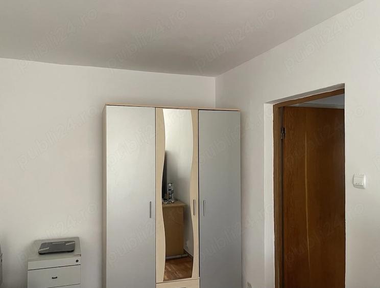 Apartament cu 2 camere semidecomandat în Govândari