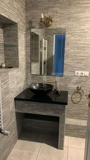 Duplex cu 6 camere cu Canalizare în Unirea
