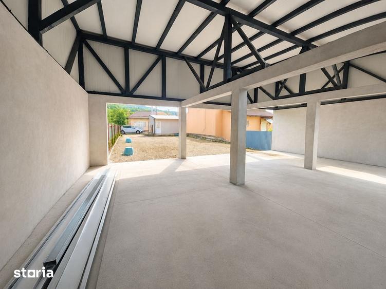 Spațiu comercial, de 120 mp, în Central