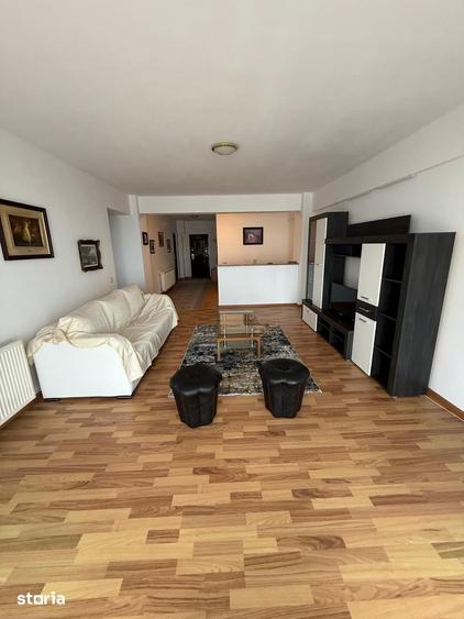 Apartament cu 3 camere cu priveliste deosebita , Zamca - 1