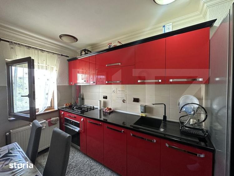 Apartament cu 4 camere în Micro 17