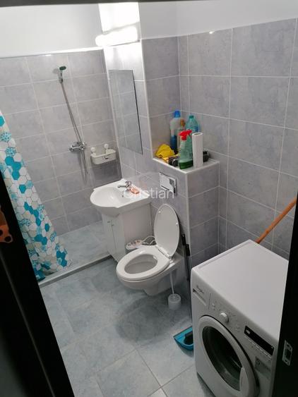 inchiriez apartament decomandat Subcetate Sanpetru