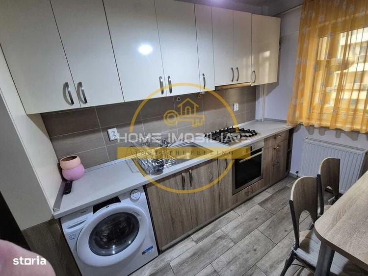 Apartament cu 3 camere decomandat, mobilat în Galata