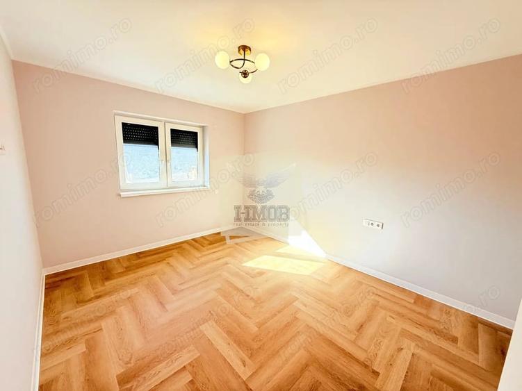 Casă cu 7 camere cu Teren 644 Mp în Central