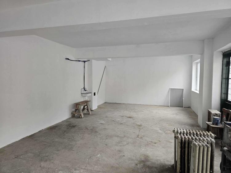 Spațiu comercial, de 51 mp, în Gării