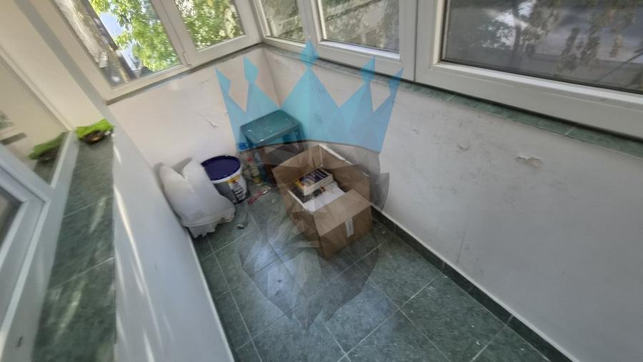 Birou, de 47.919998168945 mp, în P-ța Victoriei