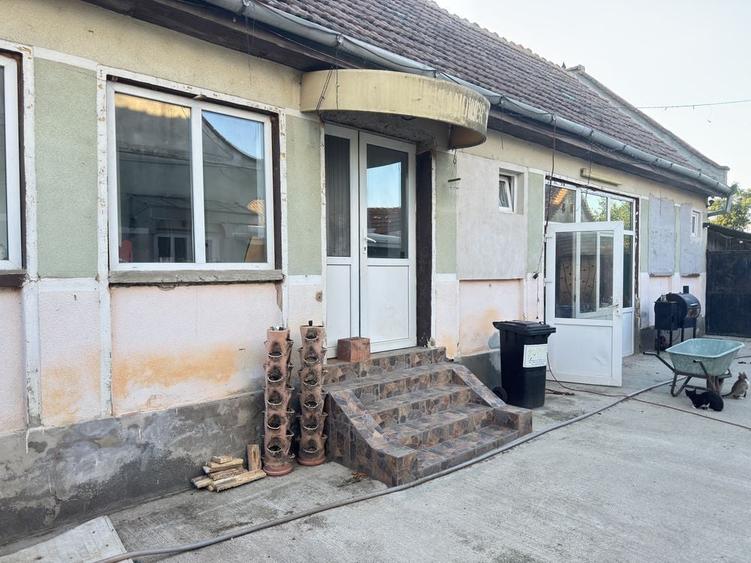 Casă cu 4 camere în Ohaba-Forgaci