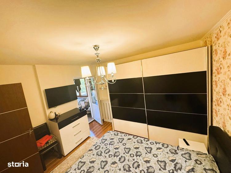 Apartament 3 camere str BABADAG - etajul 2 - 1