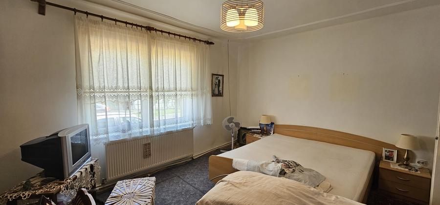 Casă individuală cu 3 camere cu Canalizare în Lazaret