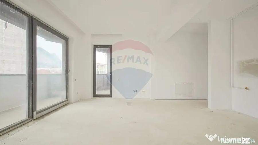 Apartament cu 2 camere decomandat în Ultracentral