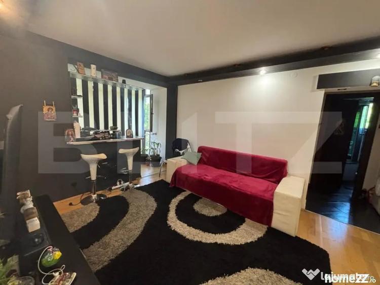 Apartament cu 2 camere semidecomandat în Aleea Trandafirilor
