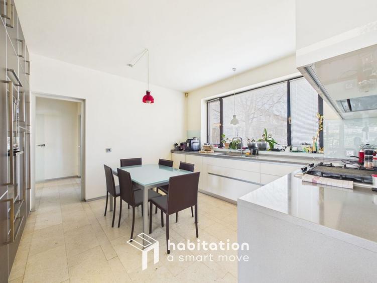 Vilă exclusivistă | 275 mp utili | Teren 700 mp | Garaj & Terasă - 31