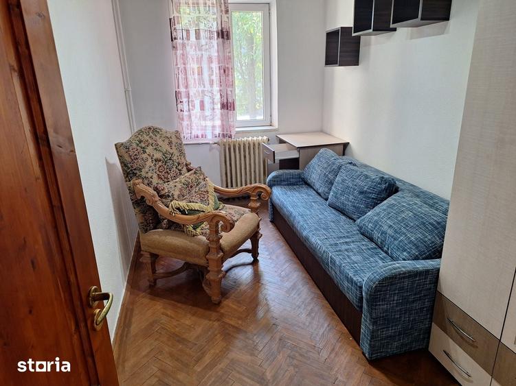 Apartament cu 2 camere decomandat în Inel II