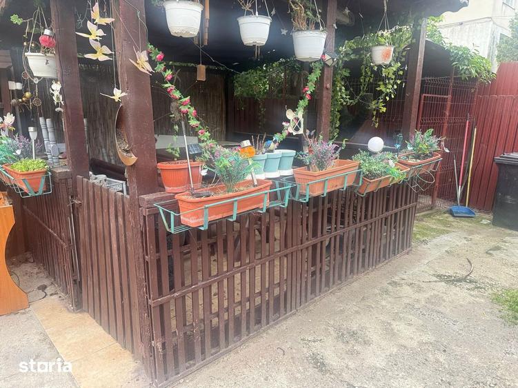 Vanzare casa 3 camere+dependinte, Targoviste, micro 4, stradal - 3