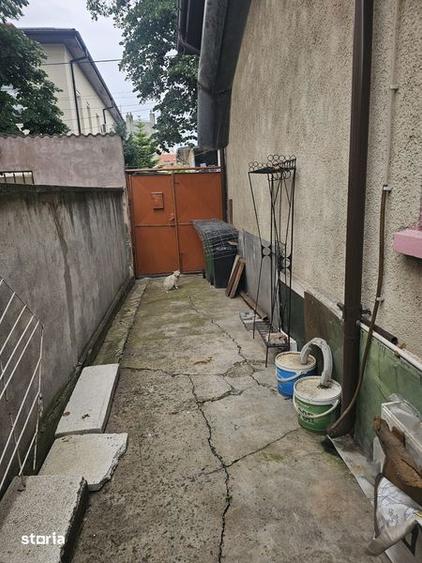 Casă cu 3 camere cu Teren 185 Mp în Gara de Nord