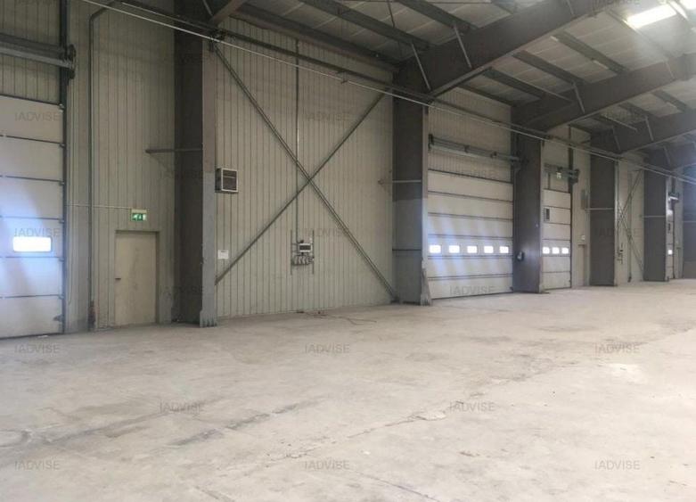 Spațiu industrial, de 3,100 mp, în Exterior Sud