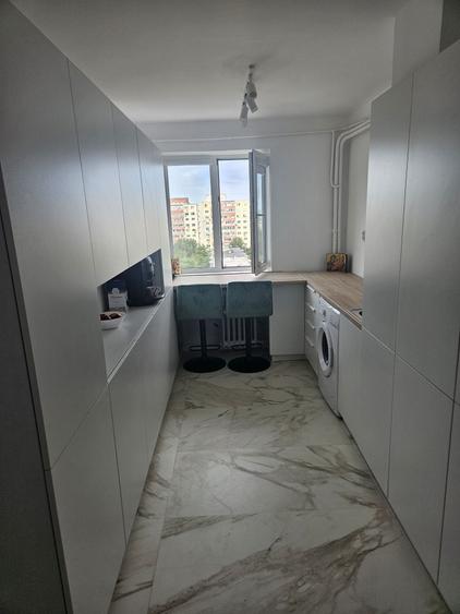 Apartament cu 2 camere decomandat în Tomis Nord