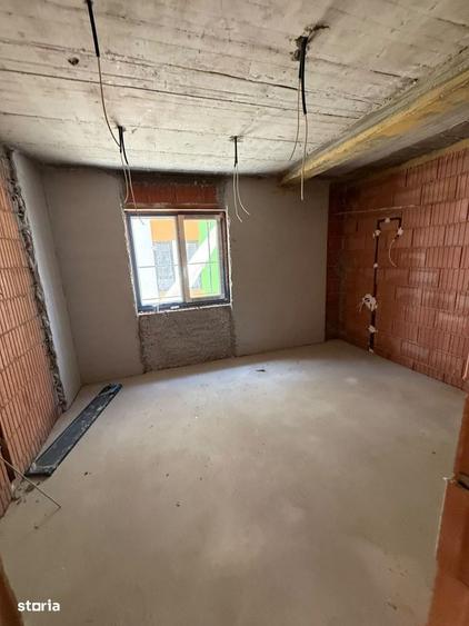 Apartament cu 2 camere în Girocului