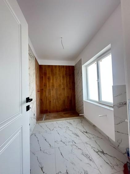 Duplex cu 4 camere cu Canalizare în Vârteju