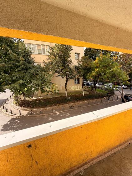 Garsonieră decomandată, mobilată în Obor